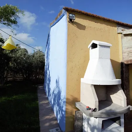 Podere La Ginestra Apartment *
